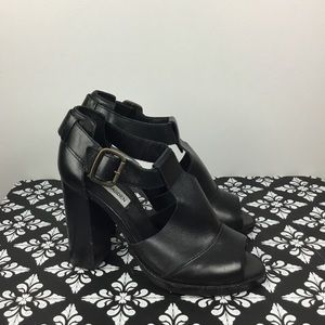🔥Steve Madden block heels